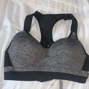 Victorias Secret Sports Bra w/padding